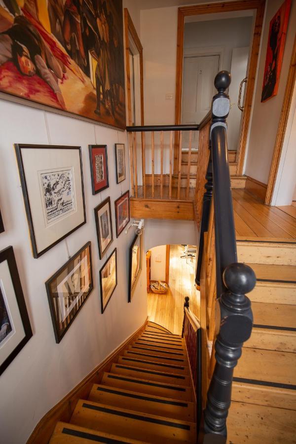 Assemblage Boutique Art B & B Hobart Exterior photo