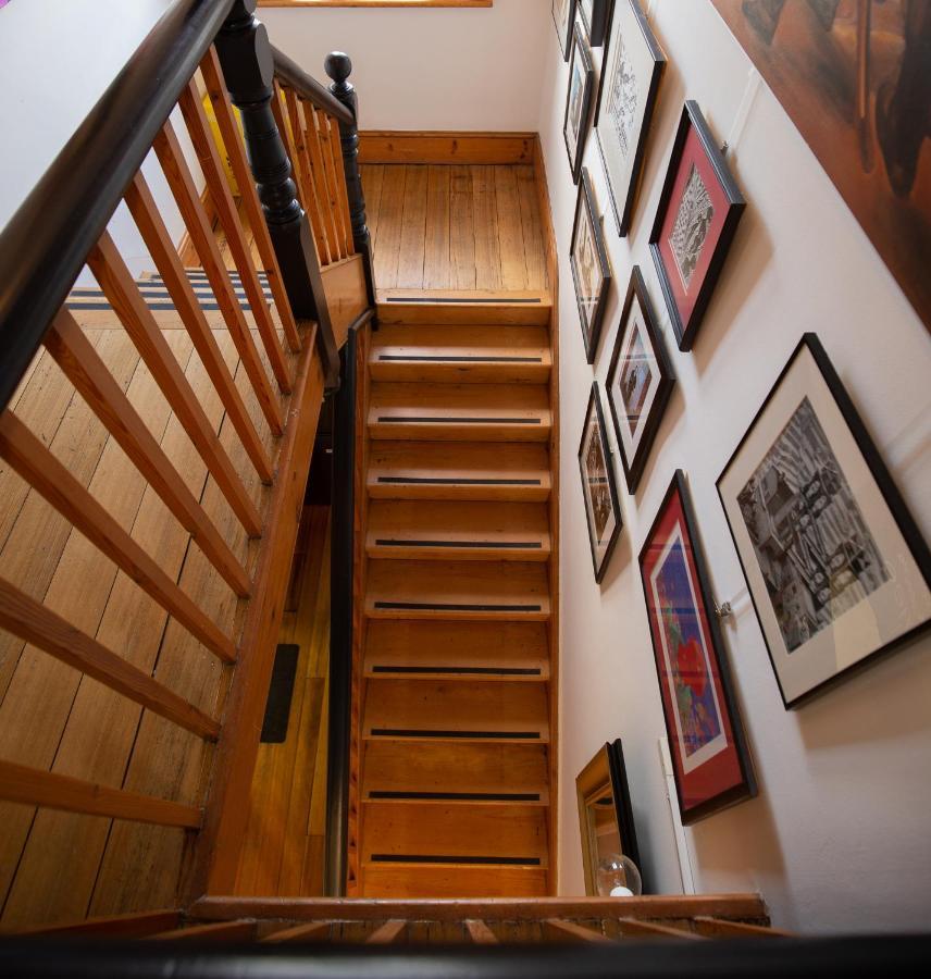 Assemblage Boutique Art B & B Hobart Exterior photo